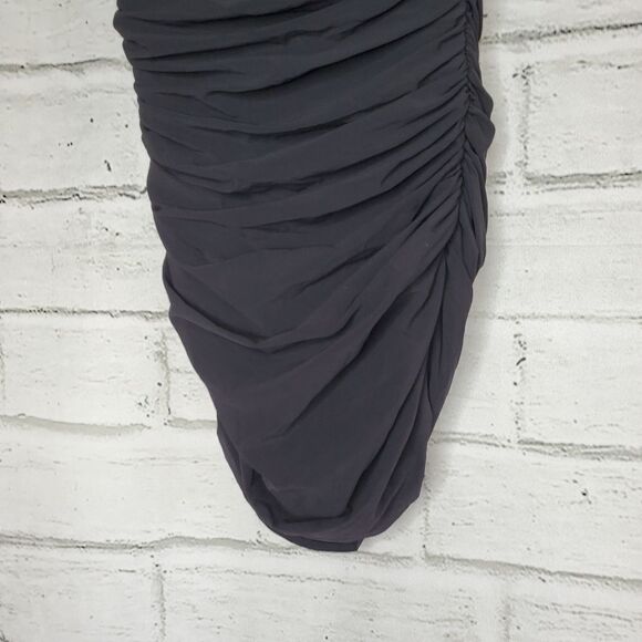 Natori Black one piece Ruched plunge Bathing Suit size 8 b/c halter top - Picture 10 of 10